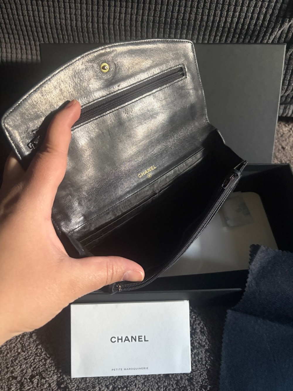 CHANEL Black Caviar Leather Clutch with Embossed CC - Picture 2 of 3